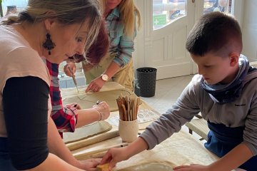 A mécsesfény melege – őszi kézműves élmény a Pannonia Reformata Múzeumban