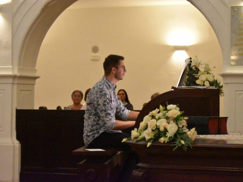 Egy különleges éjszaka a hangszerek királynőjével