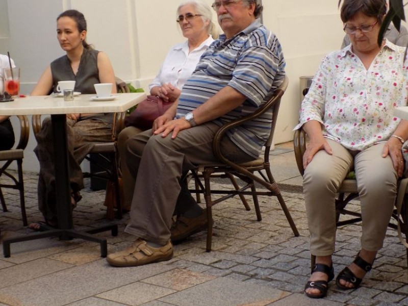 Kávéházi beszélgetés Ferenczi Alpárral és Kondics Gergellyel