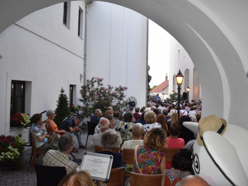 Telt ház a Haydn Fesztivál nulladik napján