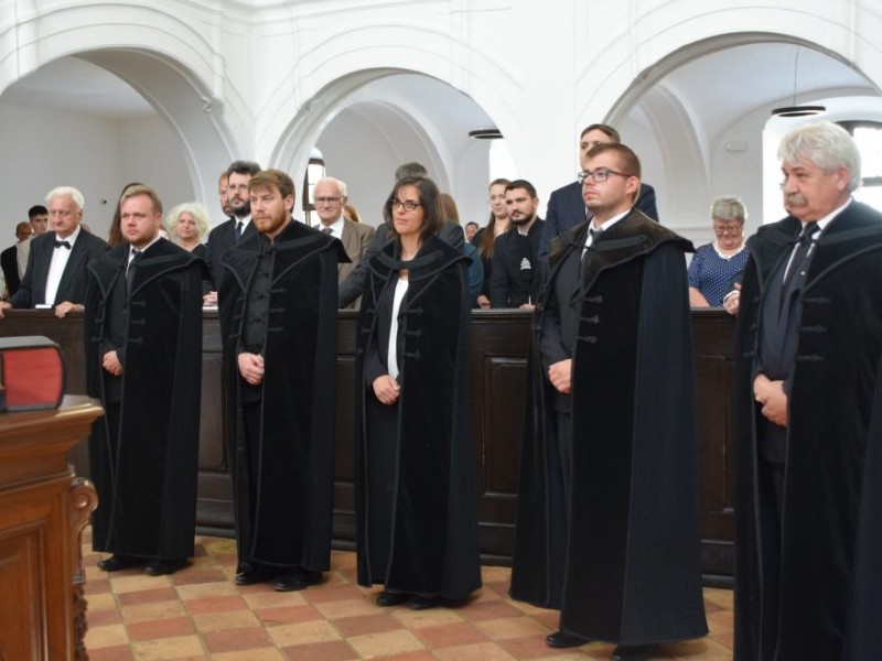 Teológiai tanévzáró istentisztelet és közgyűlés az Ótemplomban